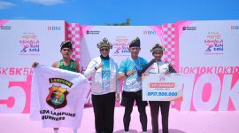 Edward Ariansyah berhasil meraih Juara 2 pada kategori 5K U20, sementara Meyda Angela sukses meraih Juara 5 pada kategori 5K Nasional Putri. ist