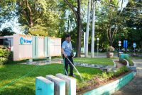 Foto: petugas kebersihan di Univeristas Lampung