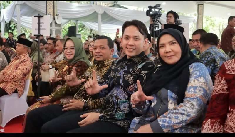 Walikota Bandar Lampung Hj. Eva Dwiana Menghadiri acara halal bihalal masyarakat perantau Sumatera Bagian Selatan (Sumbagsel) yang digelar di Griya Agung, Palembang. Sabtu, 25 April 2026.