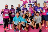 Kapolda Lampung Irjen Pol Helfi Assegaf berfoto bersama kontingen Polda Lampung berjumlah 108 personel usai mengikuti Kemala Run 2026 di Bali United Training Center, Gianyar, Bali, Minggu 19 April 2026. (Foto: Dok. Humas Polda Lampung)
