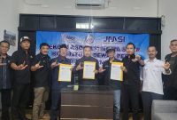 Tiga Organisasi Konstituen Dewan Pers Provinsi Lampung Saat melakukan penandatanganan pakta integritas di Sekretariat Sekber yang ada di bilangan Jalan Sultan Agung, Bandar Lampung, Jumat (1/05/2026).