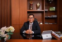 Kemas Achmad Yani Aziz, SE, MH, QRGP - Kandidat Doktor Manajemen Bisnis
Universitas Negeri Jakarta dan Ahli Manajemen Risiko bersertifikat Badan
Nasional Sertifikasi Profesi (BNSP).