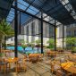 Amuse Poolbar & Restaurant yang ikonik di lantai 5  Radisson Lampung Kedaton.