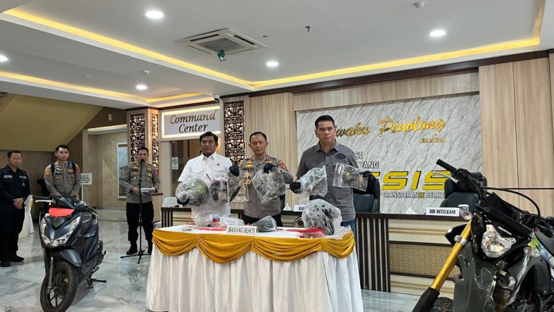 Kapolda Lampung, Helfi Assegaf saat Konferensi pers di Siger Lounge Polda Lampung, Jumat, 15 Mei 2026.