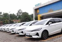 Puluhan armada EV PLN UID Lampung memperkuat komitmen menghadirkan operasional yang efisien dan berkelanjutan. / ist