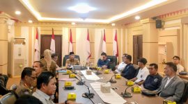 Perwakilan buruh TKBM Pelabuhan Panjang saat di terima oleh Gubernur Lampung. foto; Ar /istimewa