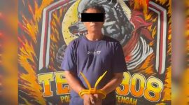 Tersangka AYN (38), DPO kasus curat Kota Gajah yang buron 6 tahun, saat diamankan Tekab 308 Polres Lampung Tengah, Jumat 29/5/2026. Foto: Humas Polres Lamteng