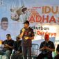 Ketua DPW PKS Lampung Ade Utami Ibnu memberikan sambutan saat acara qurban serentak Idul Adha 1447 H di Kantor DPW PKS Lampung, Sabtu 30 Mei 2026.