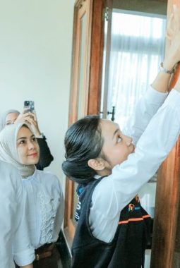 Gubernur Mirza Jadi Warga Pertama Didata Sensus Ekonomi 2026 Door-to-Door di Lampung