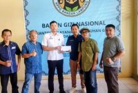 Tim Sekretariat Bersama Bidang MBG saat menyerahkan surat permintaan data jumlah SPPG dan penerima manfaat kelompok 3B ke KPPG Bandar Lampung, BGN. Permintaan data ini terkait transparansi program MBG di Lampung. Foto: Dok. Sekber MBG Lampung