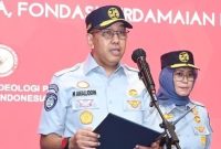 Dirut Jasa Raharja Muhammad Awaluddin membacakan amanat saat upacara peringatan Hari Lahir Pancasila 1 Juni 2026 di Jakarta. Foto: Humas Jasa Raharja