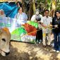 Deputi Bisnis PT Pegadaian Area Lampung Lenny Fetresia bersama jajaran dan Ketua Bank Sampah Komari menyerahkan sapi kurban kepada bank sampah binaan di Pringsewu, Lampung, Sabtu 30/5/2026. PROYEKSI.ID/Doc Pegadaian