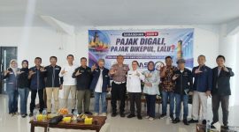 Foto bersama peserta Sarasehan Jilid II 