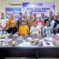 Ketua SMSI Lampung Doni Irawan bersama jajaran pengurus provinsi Lampung Foto Bersama selesai Rapat Koordinasi di Sekretariat Jalan P. Tirtayasa No. 12, Bandar Lampung, Rabu 24/6/2026. 
