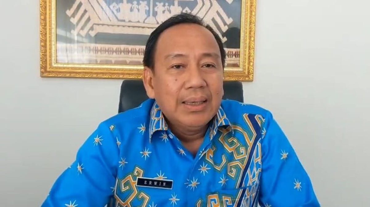 Erwin, Kepala Dinas Perdagangan Kota Bandar Lampung sekaligus Ketua Panitia Bandar Lampung Expo 2026 saat menyampaikan bahwa persiapan acara sudah mencapai 80 persen. Bandar Lampung Expo 2026 akan digelar 18-24 Juli di Graha Mandala Alam. FOTO: PROYEKSI.ID`