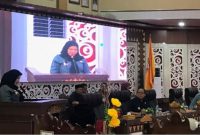 Wali Kota Bandar Lampung Eva Dwiana saat menyampaikan KUA-PPAS APBD 2027 di Ruang Rapat Sidang DPRD Kota Bandar Lampung, Senin (20/7/2026).