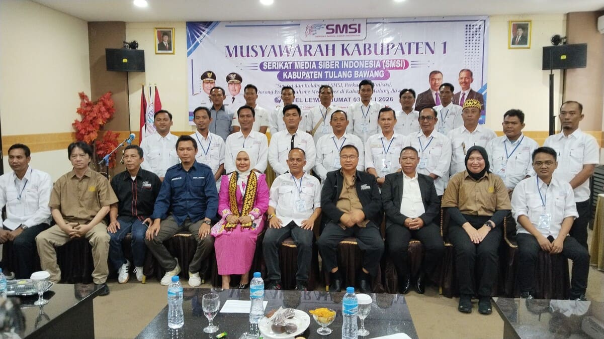 Foto bersama peserta Muskab I SMSI Tulang Bawang di Hotel Le’Man, Jumat (3/7/2026). Abdul Rohman, S.H. terpilih aklamasi sebagai Ketua periode 2026-2029.