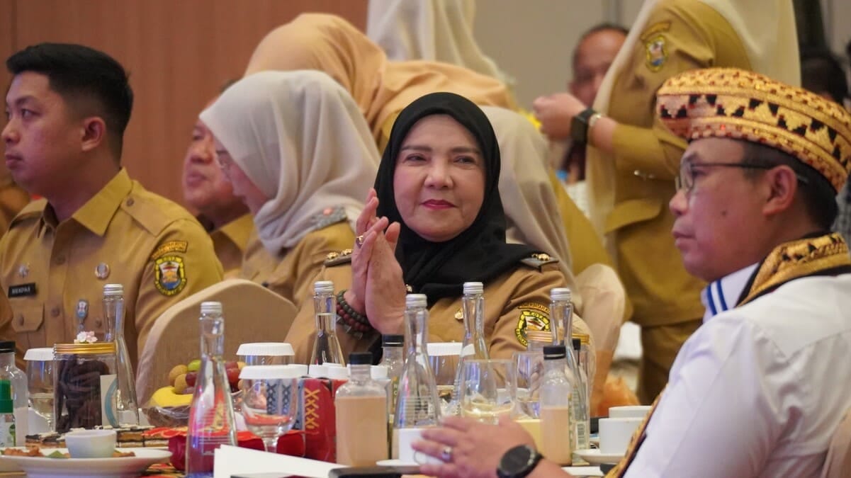 Wali Kota Bandar Lampung Eva Dwiana saat menghadiri Rakornas Samsat 2026 di Bandar Lampung, Selasa (14/7/2026). Dalam forum tersebut, Eva mendorong inovasi layanan pajak dan mempromosikan program unggulan Pemkot Bandar Lampung. foto: istimewa