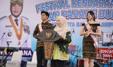 344 Tahun Bandar Lampung: 82 Kendaraan Hias dan 538 Penari Padati Pawai Budaya Begawi