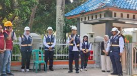 Petugas saat soft launching implementasi sterilisasi di pelabuhan, Senin (20/7/2026). ASDP resmi menerapkan sistem sterilisasi di 6 pelabuhan utama dengan pembagian 3 zona dan teknologi Face Recognition. Foto: istimewa