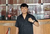 Ketua Umum FORMMASI Sapriyansah usai menyerahkan laporan bernomor 108/B/LP/DPP-FORMMASI/VII/2026 ke KPK. Dalam laporannya, FORMMASI mendesak KPK mengusut tuntas dugaan korupsi dan skandal "setoran proyek" di BPBD Provinsi Lampung. Foto: Dok. FORMMASI