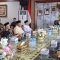 Wali Kota Bandar Lampung Eva Dwiana saat bertemu pengurus masjid dan pondok pesantren penerima bantuan pembangunan dari Pemkot Bandar Lampung, Jumat (14/8/2026). FOTO:  Istimewa