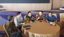 Suasana rapat koordinasi panitia Rakernas I APTISI 2026 di Ballroom Hotel Grand Mercure Bandar Lampung, Minggu (16/8/2026). FOTO: Istimewa
