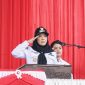 Walikota Bandar Lampung Eva Dwiana memberi hormat saat memimpin upacara HUT ke-81 Kemerdekaan RI di halaman Kantor Pemkot Bandar Lampung, Senin (17/8/2026). FOTO: PROYEKSI.ID